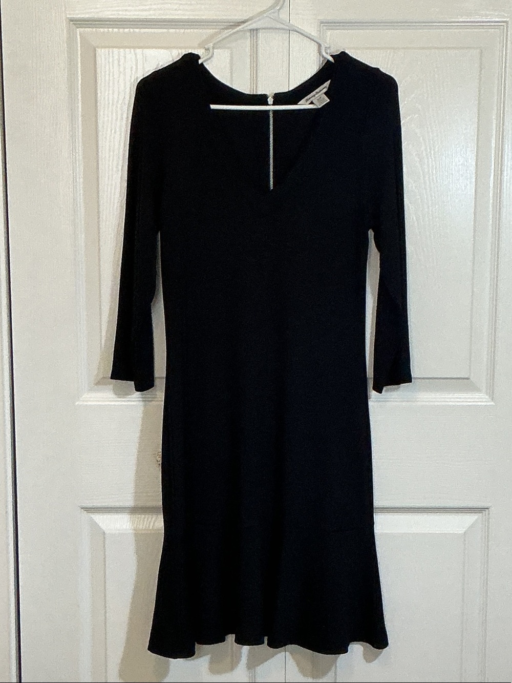 Tommy Bahama Black Long Sleeve V-Neck Dress